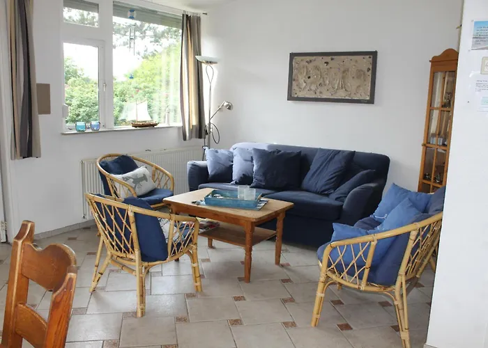 Aan Zee Юлианадорп